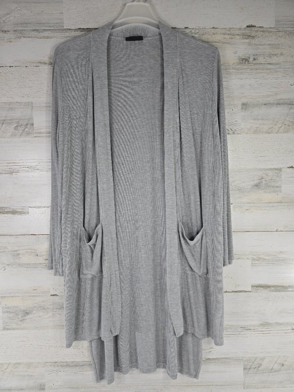 DKNY Jeans Long Cardigan Size XXL 2XL Gray Ribbed 2 Pocket Cover Up Long Sleeve.